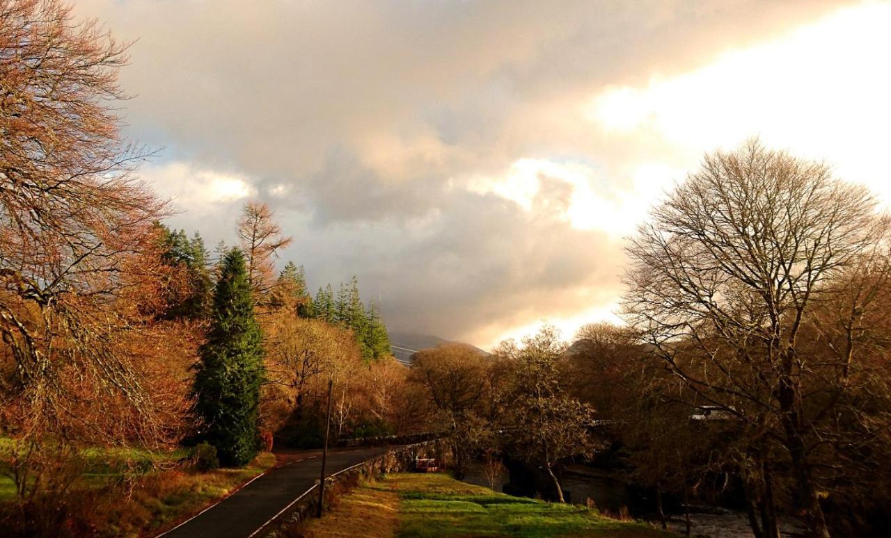 Orchy Bank House Bed & Breakfast Dalmally Eksteriør bilde